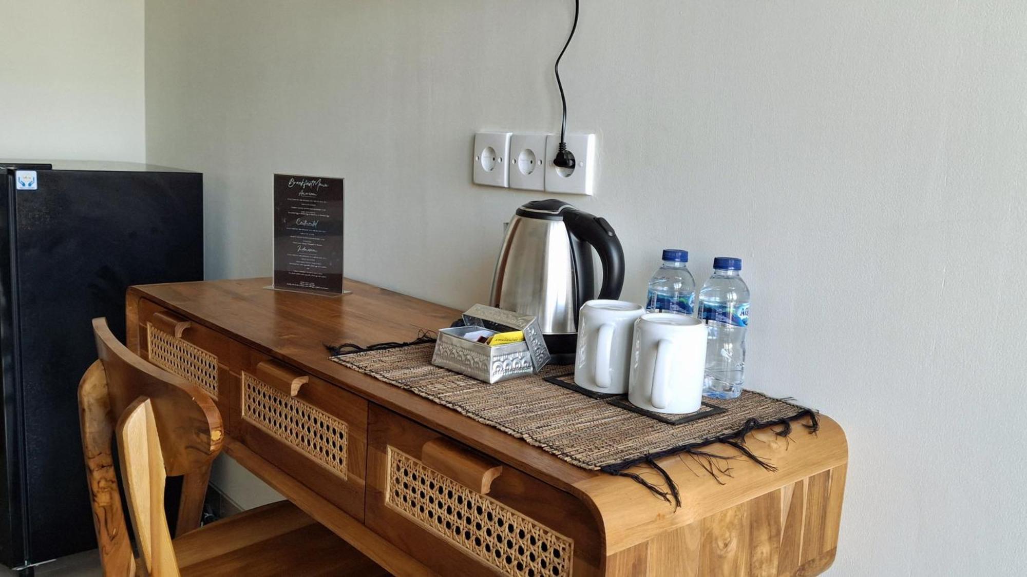 Kutus Bali Guesthouse Санур Экстерьер фото